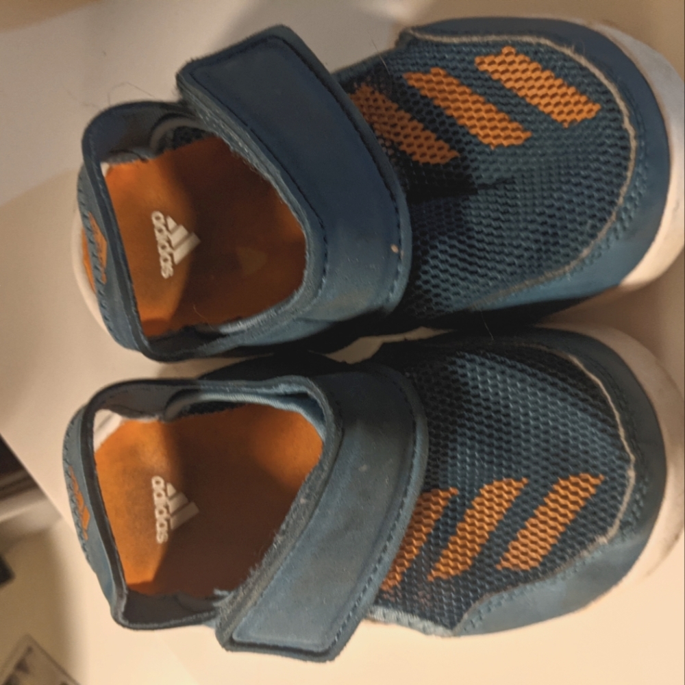 Adidas toddler sandal